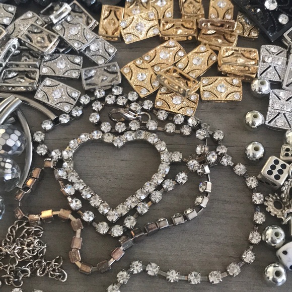 ✨Bundle of Jewelry Pieces for Repurposing - Picture 3 of 6